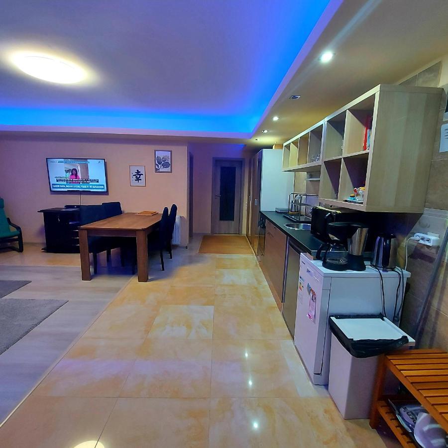 Kalinderu Skier'S Apartament Bellevue Busteni Luaran gambar