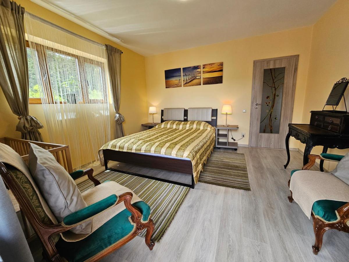 Kalinderu Skier'S Apartament Bellevue Busteni Luaran gambar