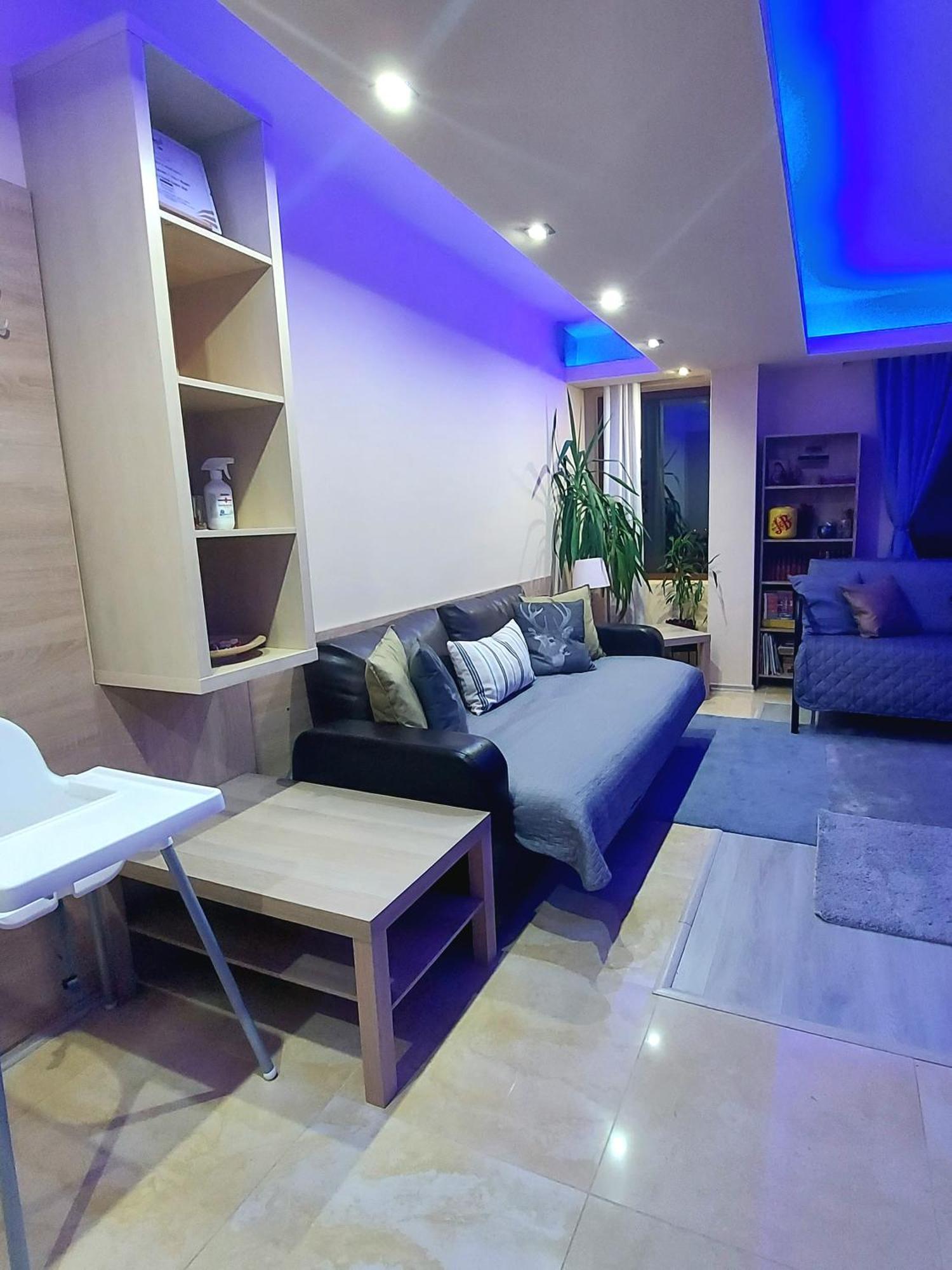 Kalinderu Skier'S Apartament Bellevue Busteni Bilik gambar